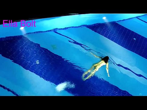 ❤️ මට නැරඹීම නැවැත්විය නොහැක, තරුණ රන්වන්තිය ELLA BOLT නිවාඩු නිකේතනයේ තටාකයේ නිරුවතින් පිහිනීමට හසු විය Fucking video අපෙන්% si.pi-porno.ru% ❌️❤